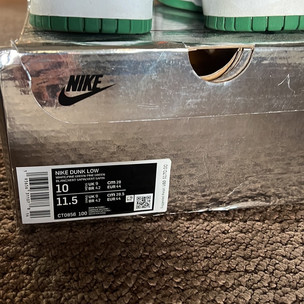 Offwhite Nike Dunks / Damaged Box - image 4
